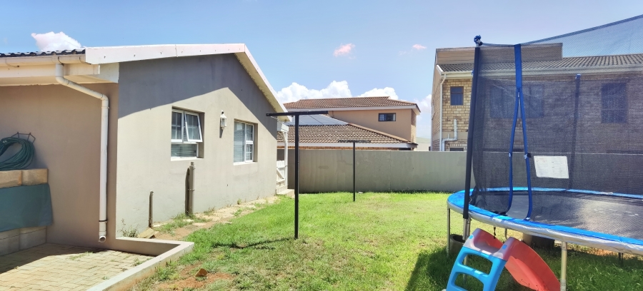 4 Bedroom Property for Sale in Hartenbos Heuwels Western Cape